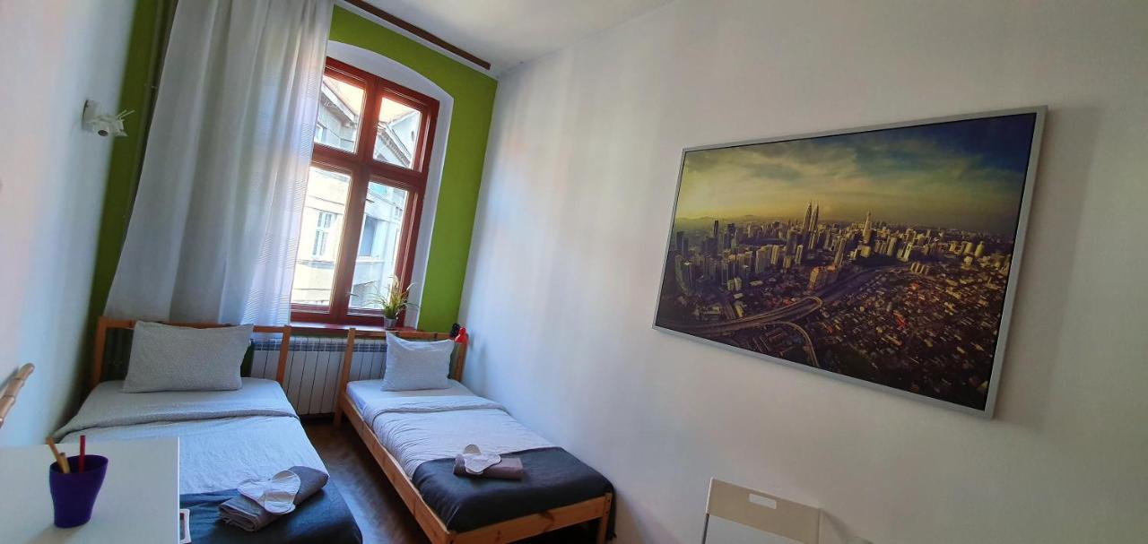 Chopin Street Private Rooms Katowice Exterior foto